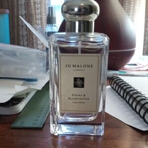 Jo Malone Peony & Blush Suede Fragrance with Silver Cap
